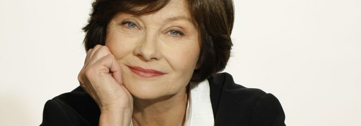 Macha MÉRIL - comédienne